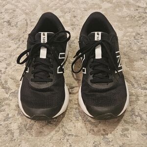 New Balance Black and White Athletic Shoes